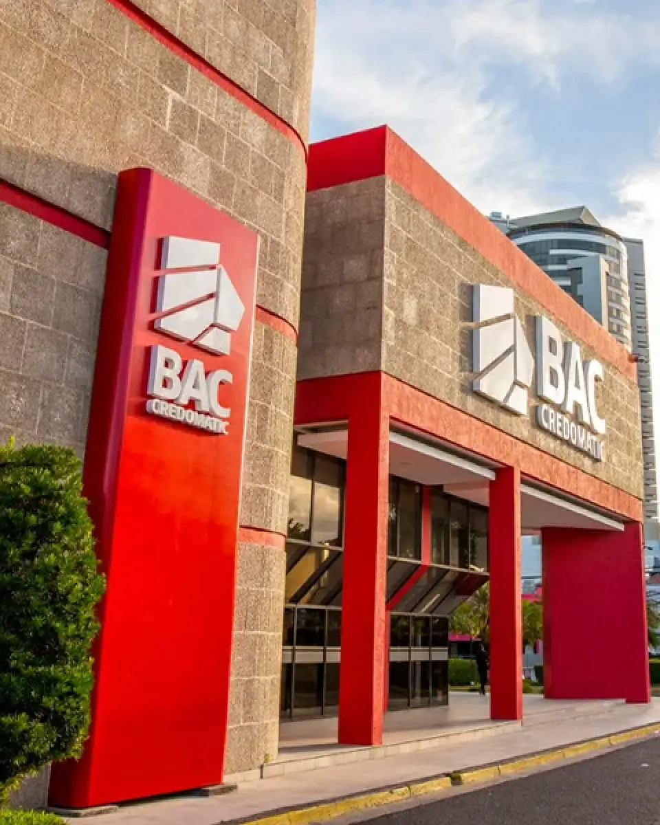 BAC Honduras - Pintura Comercial por Pinturas y Más
