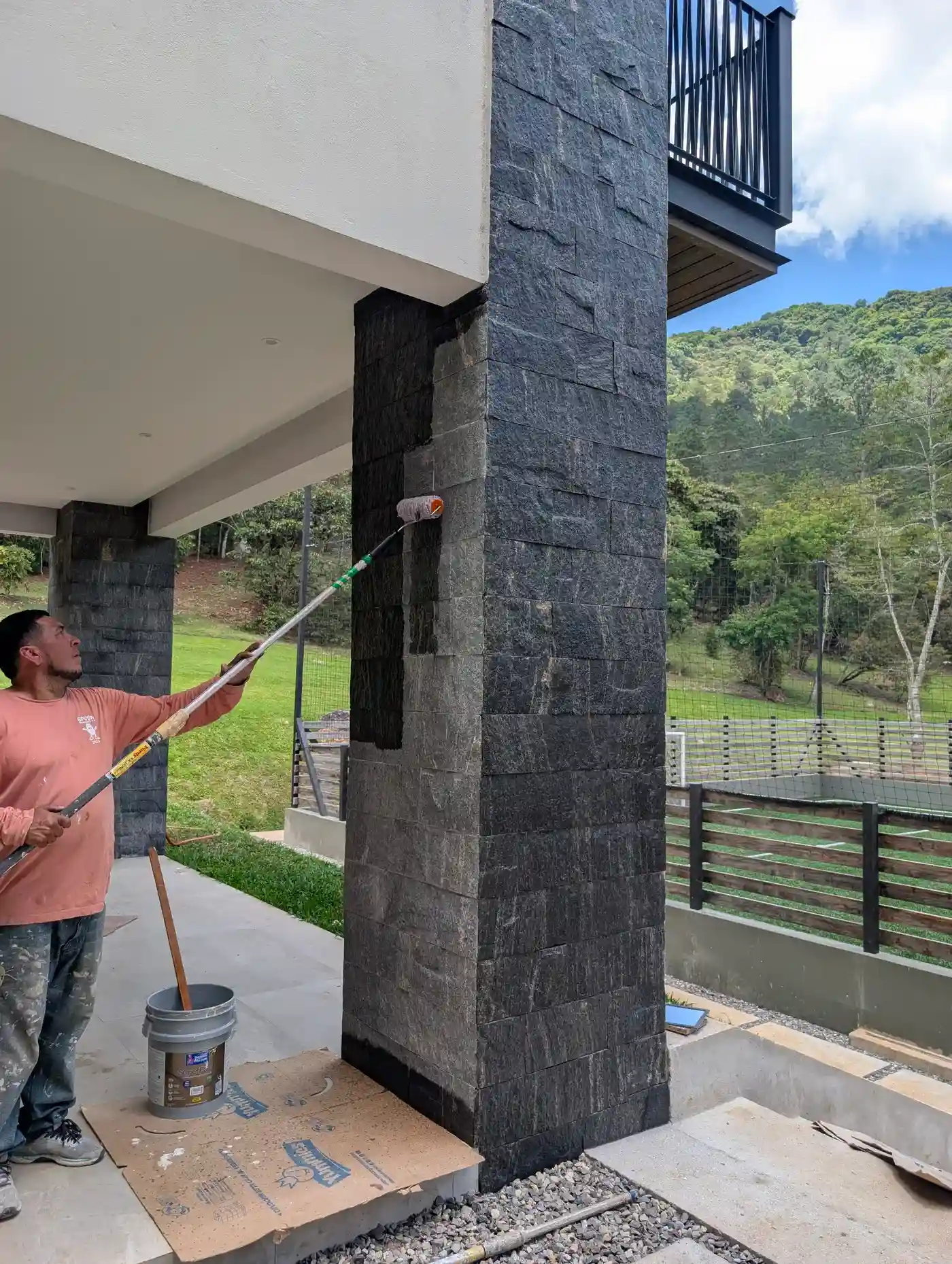 Servicio de impermeabilización de piedra y superficies expuestas en Honduras