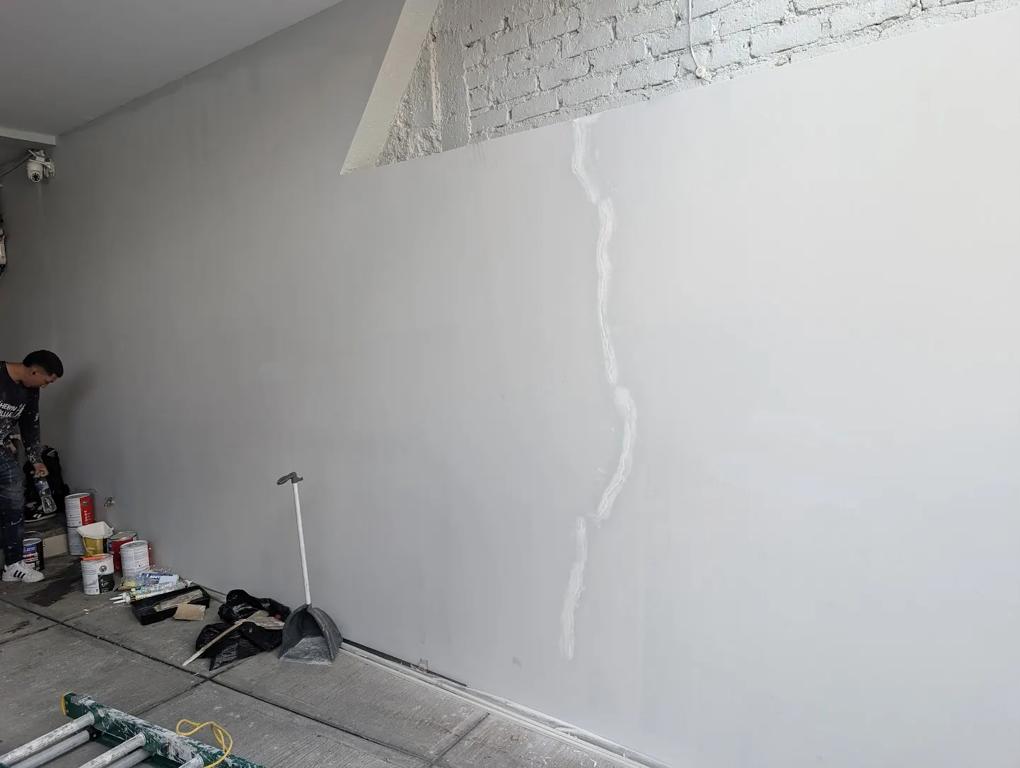 Mantenimiento de vivienda afectada por filtraciones